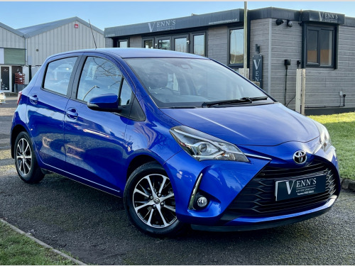 Toyota Yaris  1.5 VVT-i Icon Tech 