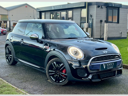 MINI Hatch  2.0 John Cooper Works 3-Door Hatch 
