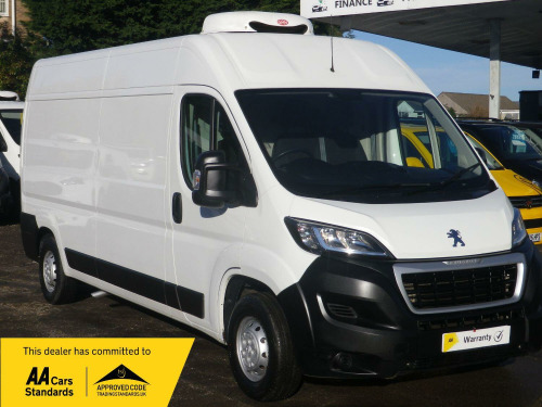 Peugeot Boxer  2.0 BlueHDi 335 Professional (Refrigeration Van)