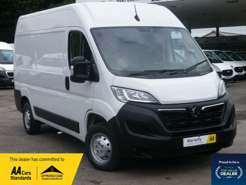 Vauxhall Movano  2.2 CDTi 3500 BiTurbo Prime