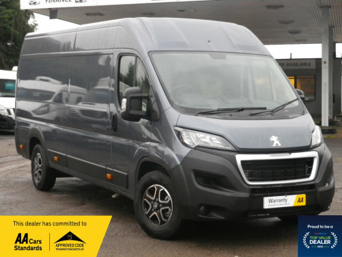 Peugeot Boxer  2.2 435 Professional Premium + BHDI