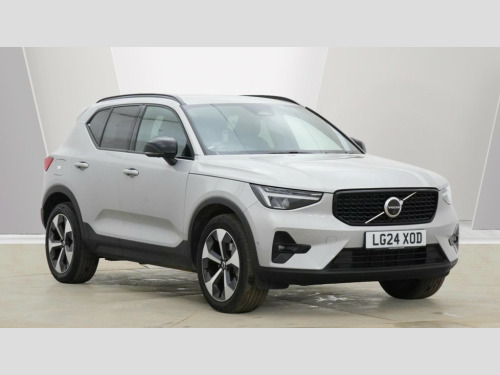 Volvo XC40  Volvo Xc40 Estate 2.0 B4P Plus Dark 5dr Auto