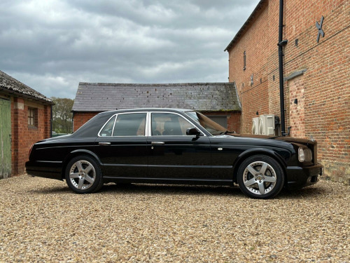 Bentley Arnage  6.8