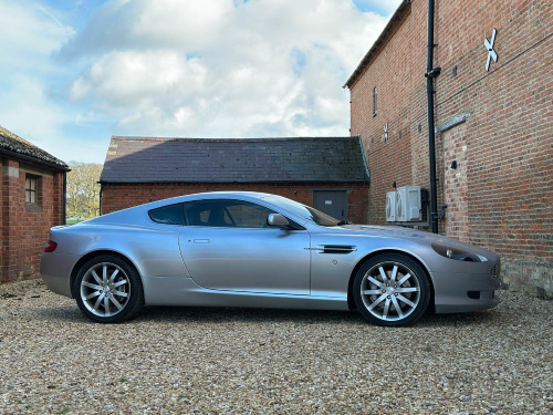 Aston Martin DB9 5.9