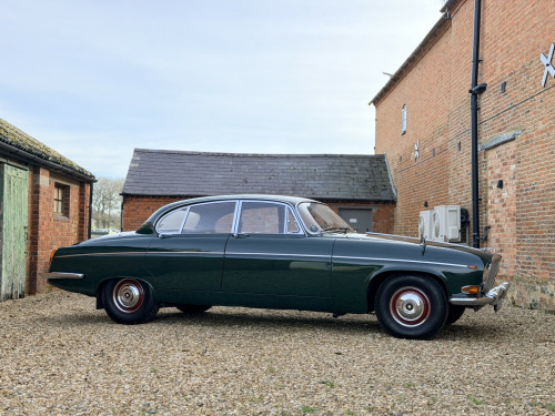 Jaguar 420   