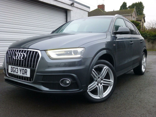 Audi Q3  2.0 TDI S line