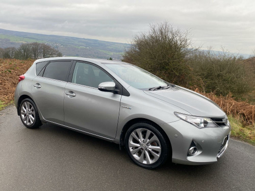 Toyota Auris  1.8 VVT-h Excel