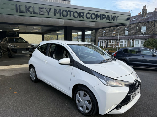 Toyota AYGO  1.0 VVT-i x-play