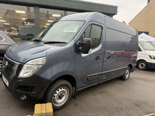 Nissan NV400  2.3 dCi 35 Tekna 