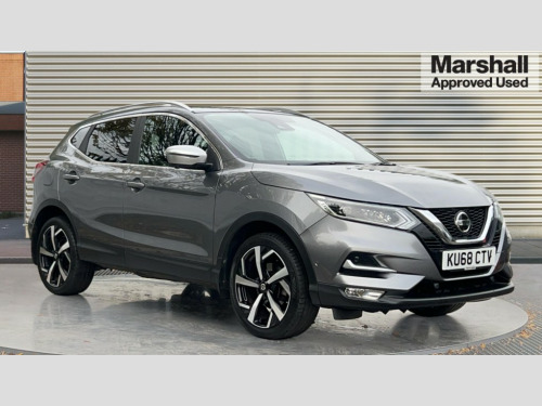 Nissan Qashqai  Nissan Qashqai Hatchback 1.3 DiG-T Tekna+ 5dr