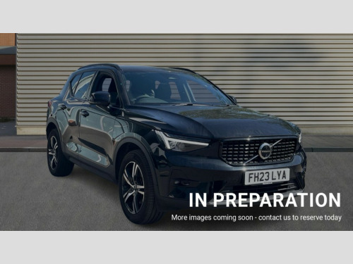 Volvo XC40  XC40 2.0 B3P Plus Dark 5dr Auto