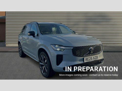 Volvo XC90  XC90 2.0 B5P Plus Dark 5dr AWD Geartronic 