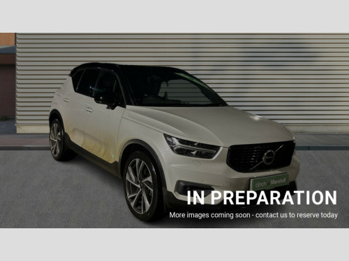 Volvo XC40  XC40 2.0 T4 R DESIGN Pro 5dr AWD Geartronic 