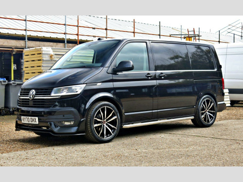 Volkswagen Transporter  T6.1 EURO 6 SWB DSG 150BHP 2.0 TDI T28 Highline Sportline Styling