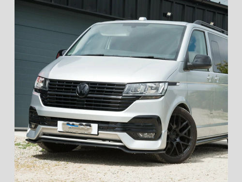 Volkswagen Transporter  T6.1 HIGHLINE SWB DAY VAN TAILGATE SPORTLINE STYLE