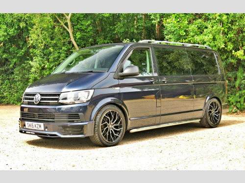 Volkswagen Transporter Shuttle  T6 150HP LWB 9 SEAT SE SPORTLINE NO VAT EURO 6