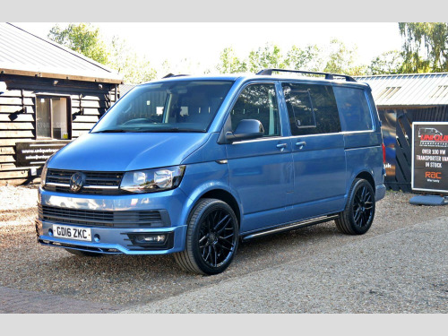 Volkswagen Transporter  T6 HIGHLINE SWB SPORTLINE STYLE NO VAT T28