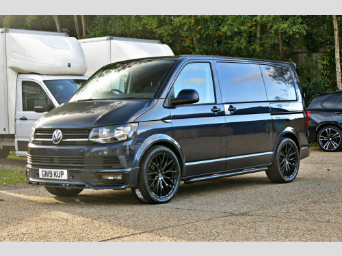 Volkswagen Transporter  T6 150HP DSG AUTO HIGHLINE SPORLTINE SWB