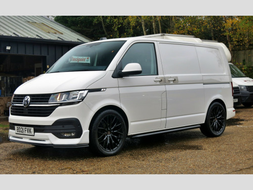 Volkswagen Transporter  T6.1 150HP DSG AUTO HIGHLINE T28 SWB TAILGATE 