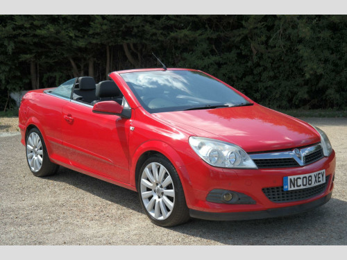 Vauxhall Astra  Twin top exclusiv black