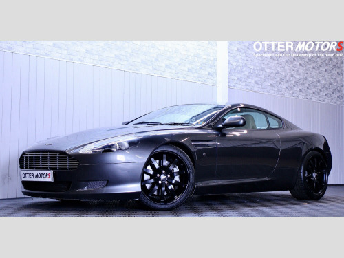 Aston Martin DB9  5.9