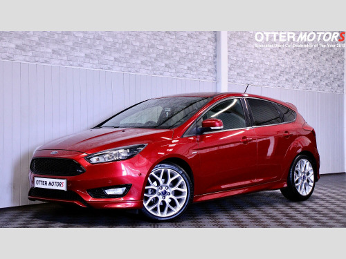 Ford Focus  T  ECOBOOST ST-LINE 5DR - ULEZ COMPLIANT