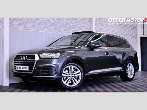 Audi Q7  3.0 TDI V6 S line