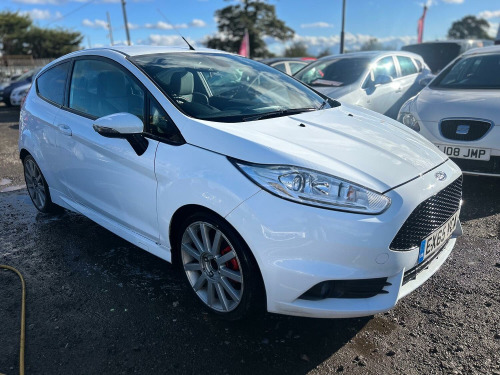 Ford Fiesta  1.6 T EcoBoost ST-3