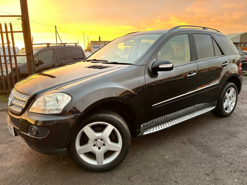 Mercedes-Benz M-Class ML320 3.0 ML320 CDI SE