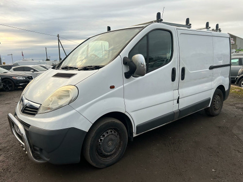 Vauxhall Vivaro  2.0 2700 CDTi