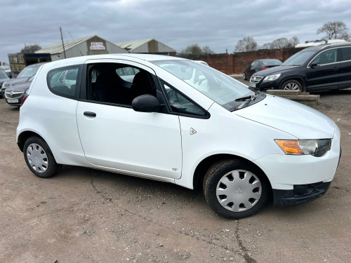 Mitsubishi Colt  1.1 CZ1