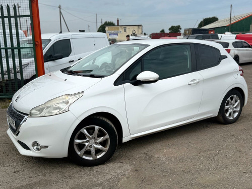 Peugeot 208  1.2 VTi Active