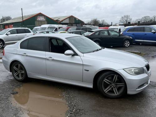 BMW 3 Series  3.0 325d SE Saloon 