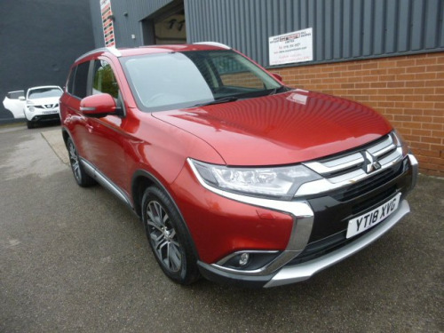 Mitsubishi Outlander  2.2 DI-D 4