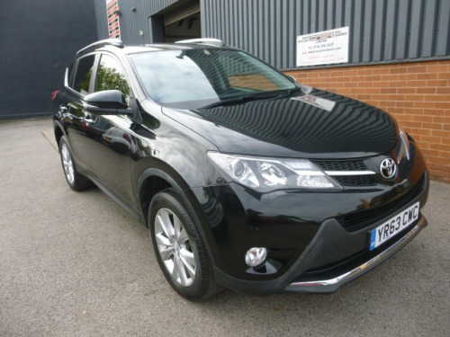 Toyota RAV4  2.2 D-4D Invincible