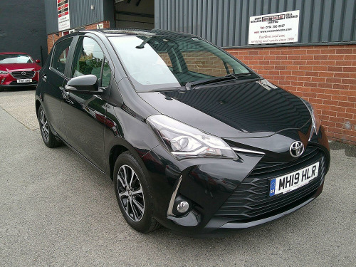Toyota Yaris  1.5 VVT-i Icon Tech