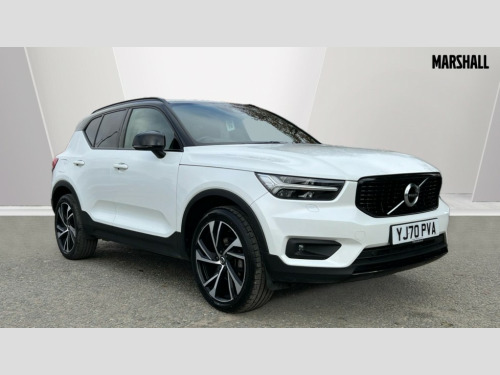 Volvo XC40  Volvo Xc40 R-Design Pro T3