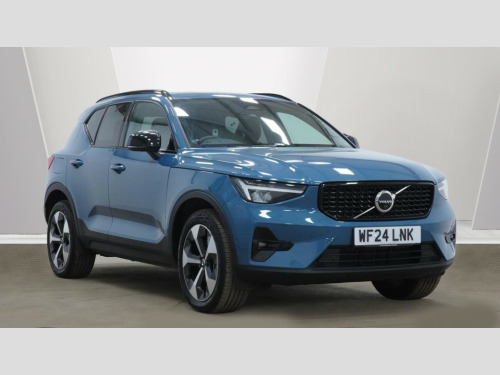 Volvo XC40  Volvo Xc40 + B4 Mhev Auto