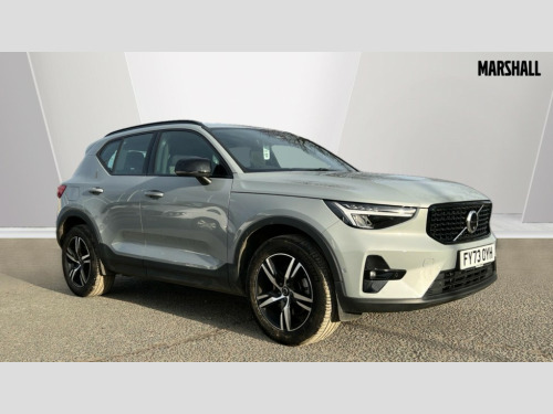 Volvo XC40  Volvo Xc40 Estate 2.0 B3P Plus Dark 5dr Auto