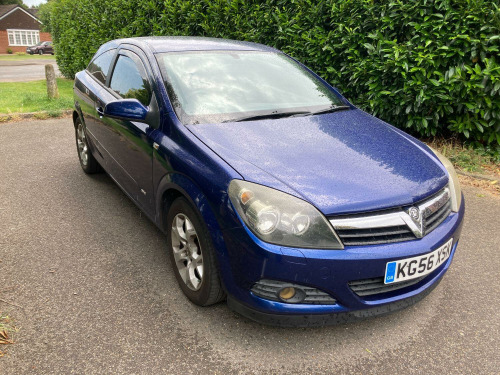Vauxhall Astra  1.6 i 16v SXi