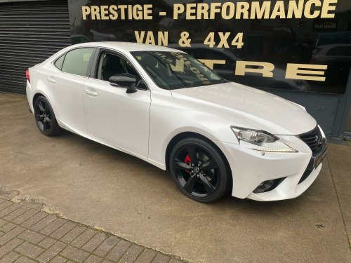 Lexus IS  2.5 300h Sport