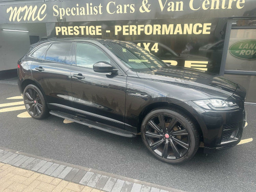 Jaguar F-PACE  2.0 D240 R-Sport