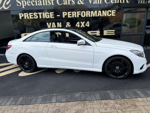 Mercedes-Benz E-Class  2.1 E220d AMG Line Edition