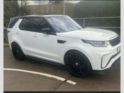 Land Rover Discovery  3.0 SD V6 HSE 