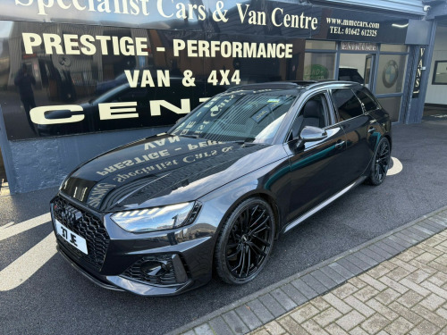 Audi RS4 Avant  2.9 TFSI V6 Carbon Black 