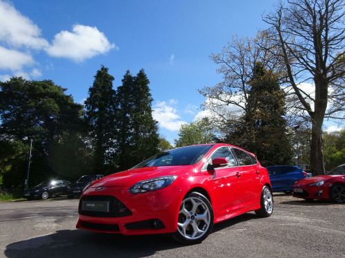 Ford Focus  2.0 T EcoBoost ST-3