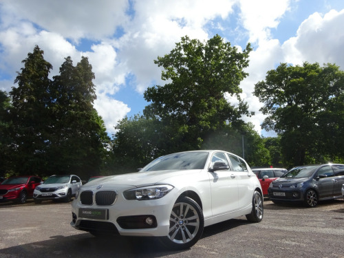BMW 1 Series  1.6 118i 5-door Sport Sports Hatch