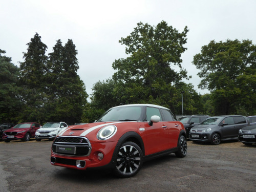 MINI Hatch  2.0 5-Door Hatch Cooper S Exclusive