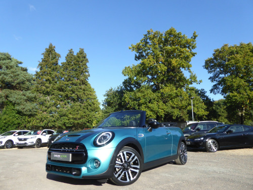 MINI Convertible  2.0 Convertible Cooper S Exclusive