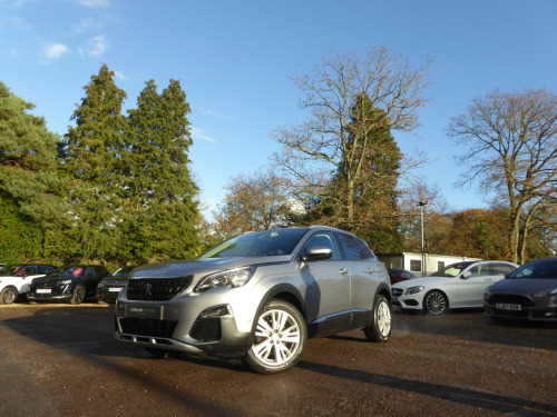Peugeot 3008 Crossover  1.5 BlueHDi Allure